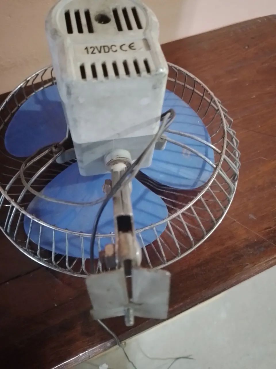 Ventilador de mesa antigo ou para carro  ler a descrição  - Foto 3
