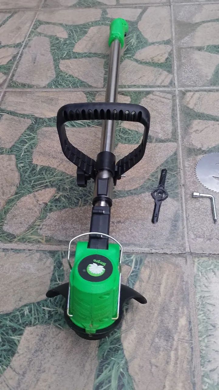 Aparador de grama a bateria  - Foto 4