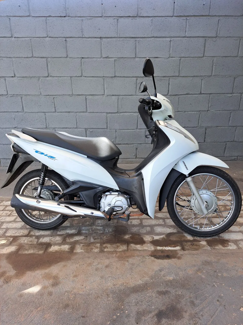 Moto biz