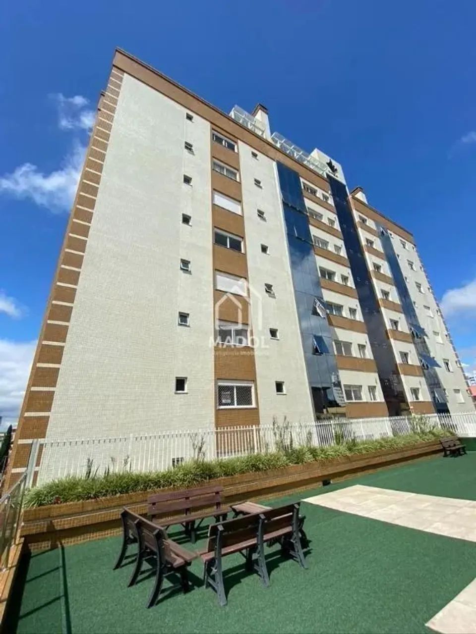 Apartamento à Venda em Centro, Ponta Grossa - PR