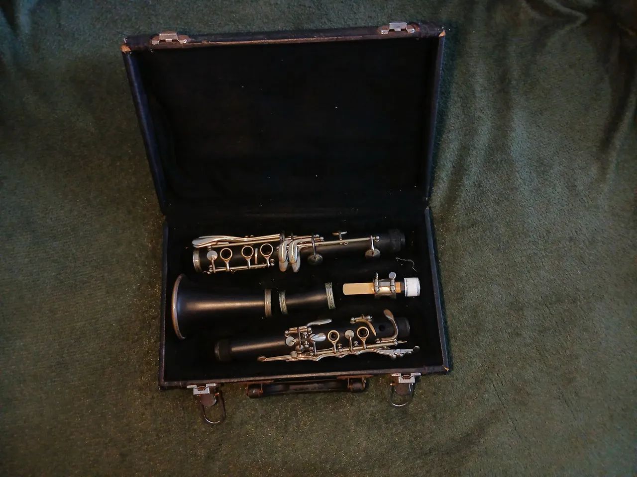 Clarinete Dolphin em Bb