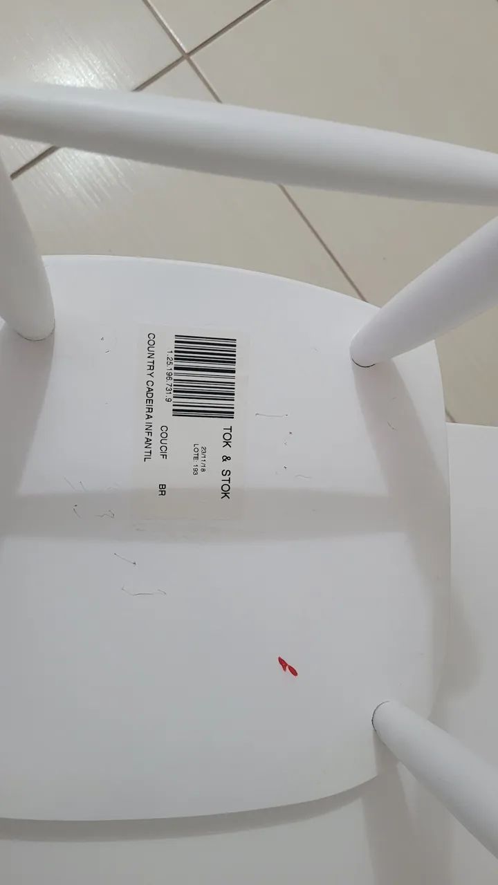 Mesa Infantil Country 2 Cadeiras TokStok  - Foto 5