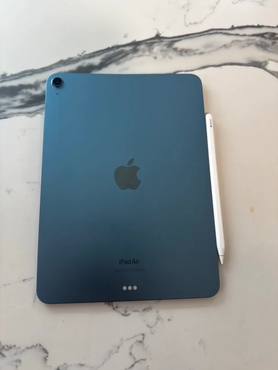 iPad本体 iPadAir5 wifi64GB Apple pencil iPad Air Wi-Fi 64GB - パープル（第5世代）[整備済製品