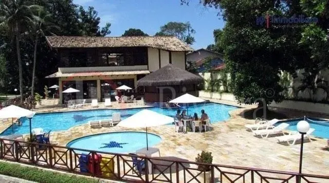 Flat a Venda em Maresias, Condominio a 50 Metros da Praia.
