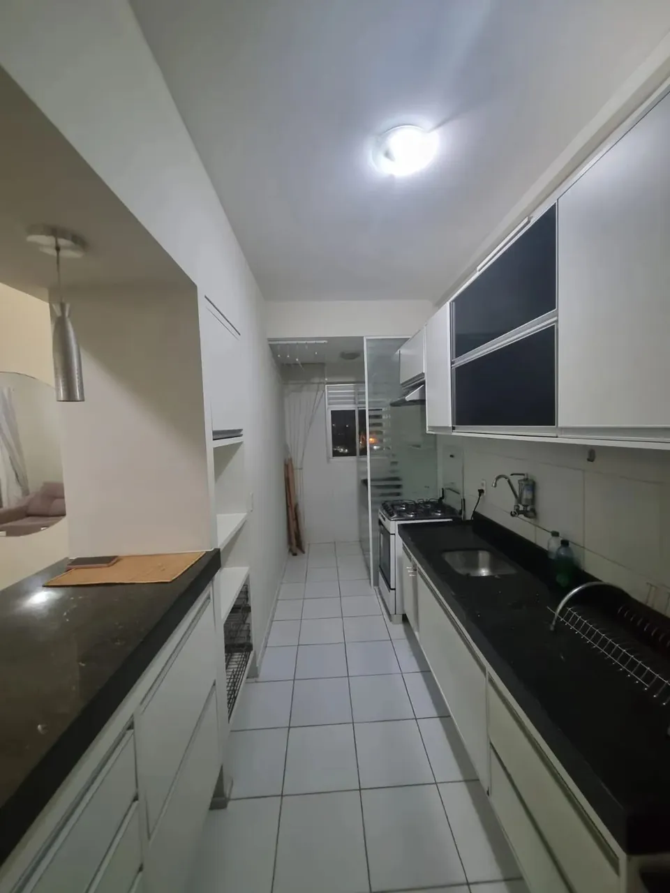 APARTAMENTO MOBILIADO NO BRISAS COM 3 QUARTOS