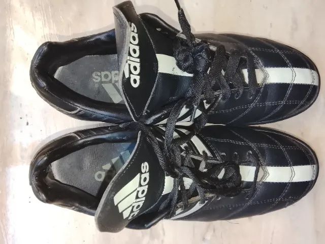 super rara chuteira vintage adidas x1 -tf 2002 - Calçados