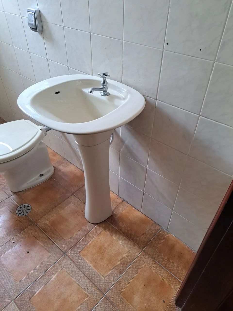 Pia de louça completa