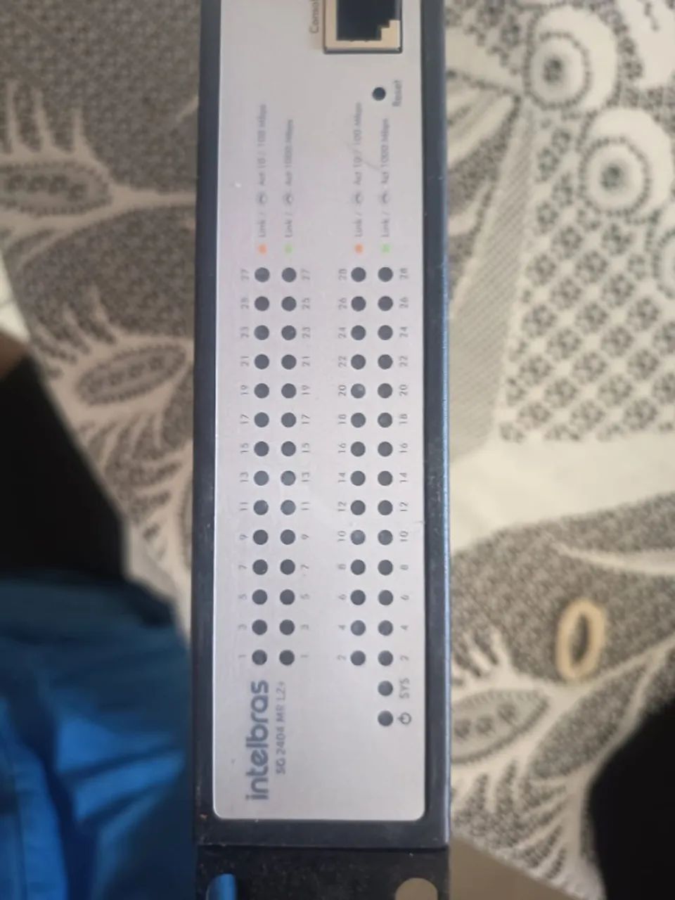 Switch Gerenciável Intelbras Sg 2404 Mr L2+ 24 Portas (Usado) - Foto 2