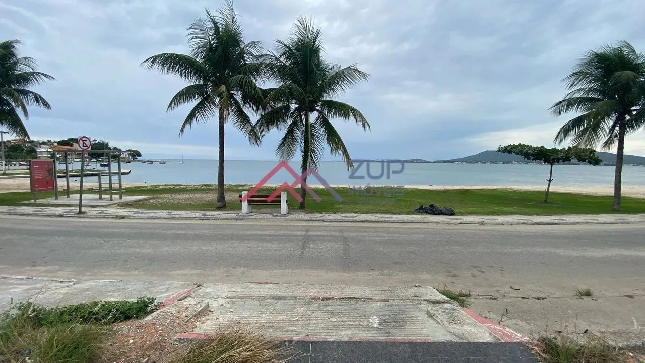 Terreno na frente da Praia da Pitória, São Pedro da Aldeia, RJ - Foto 3