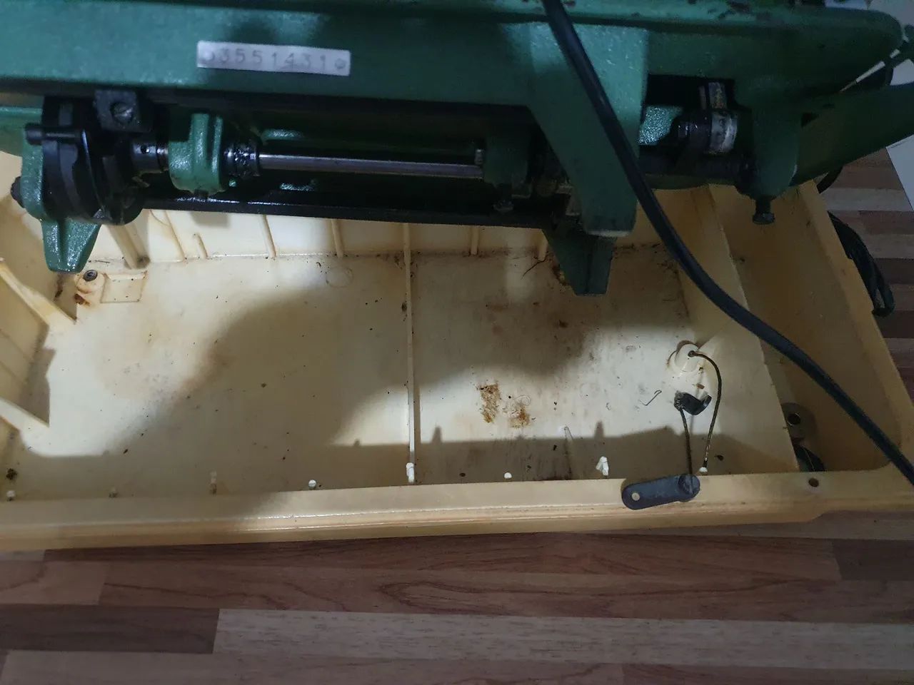 Máquina de Costura Elgin - Usada - Foto 4