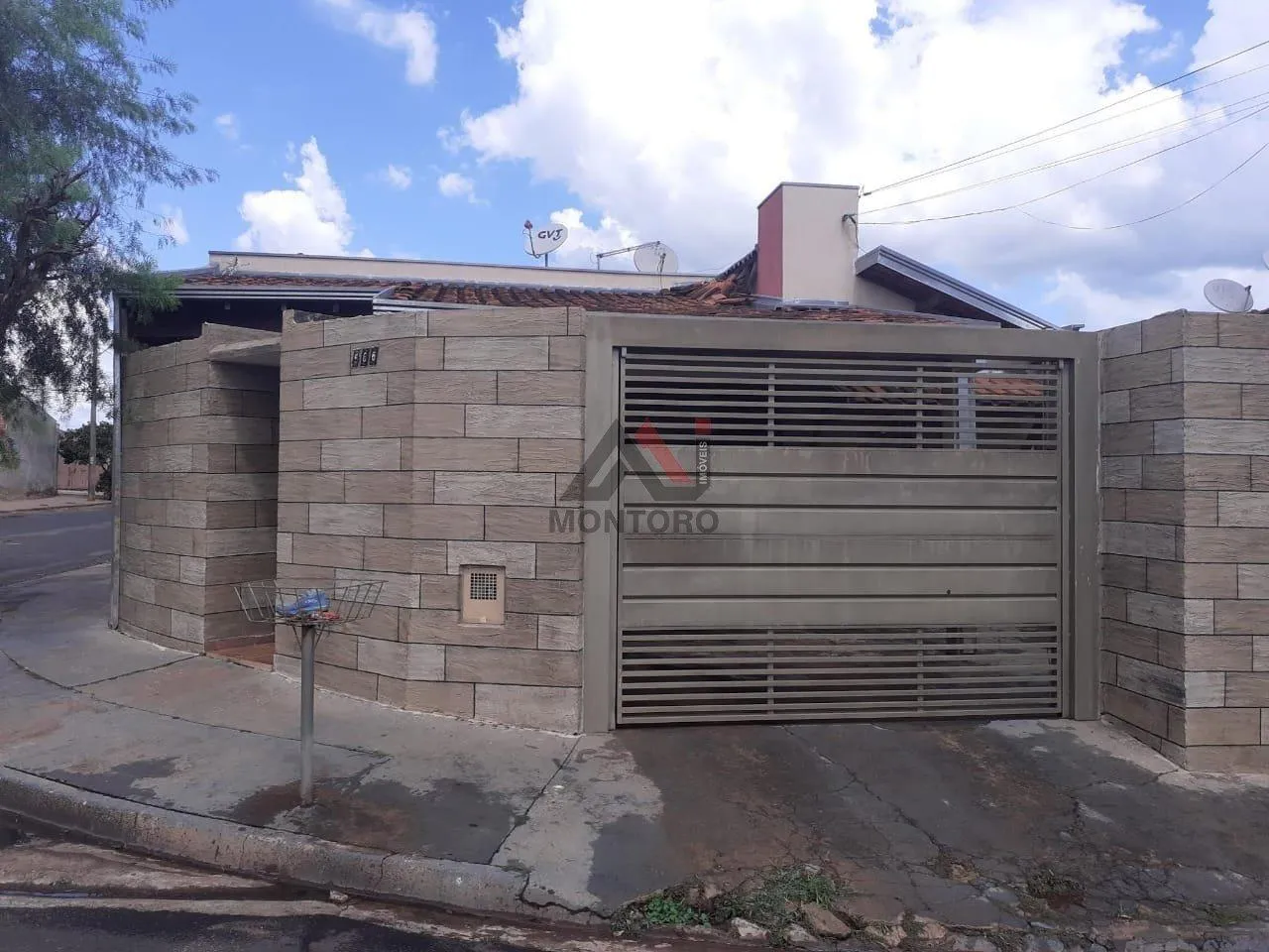 Venda de Casas / Padrão na cidade de Araraquara