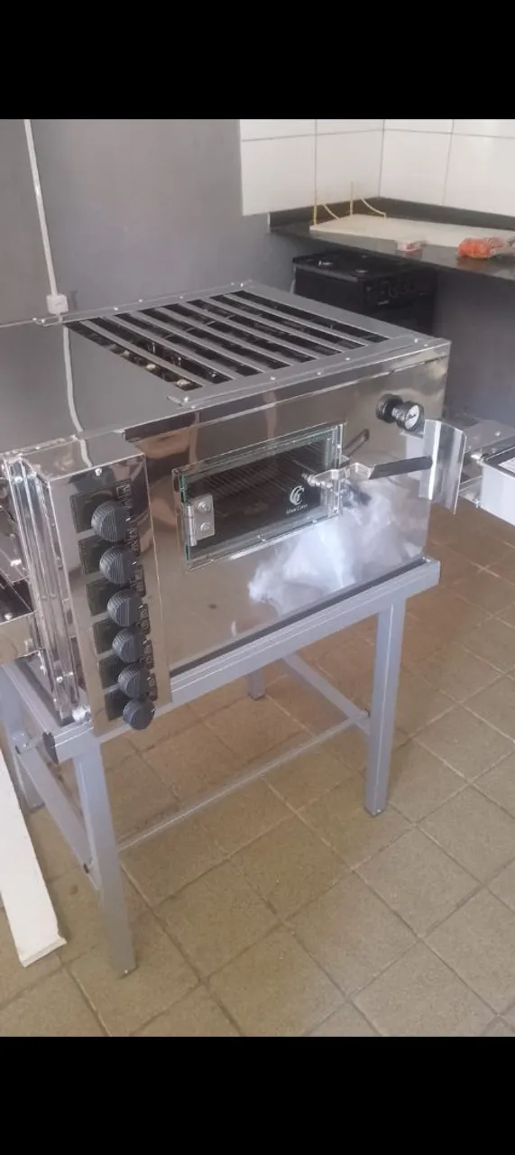 Forno esteira Inox, com 2 meses de garantia pela loja