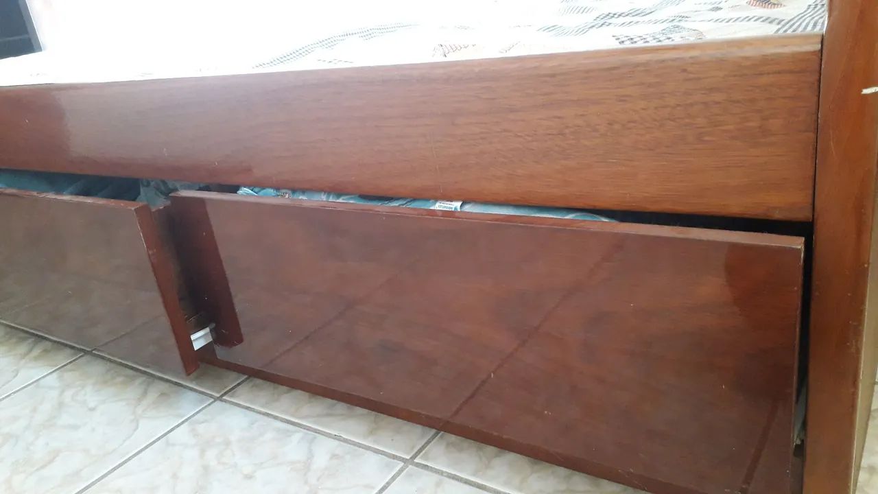 Cama casal  madeira maciça  - Foto 4