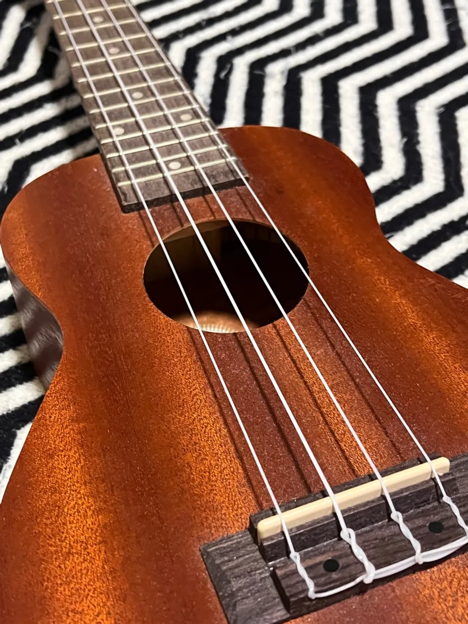 Ukulele em perfeito estado