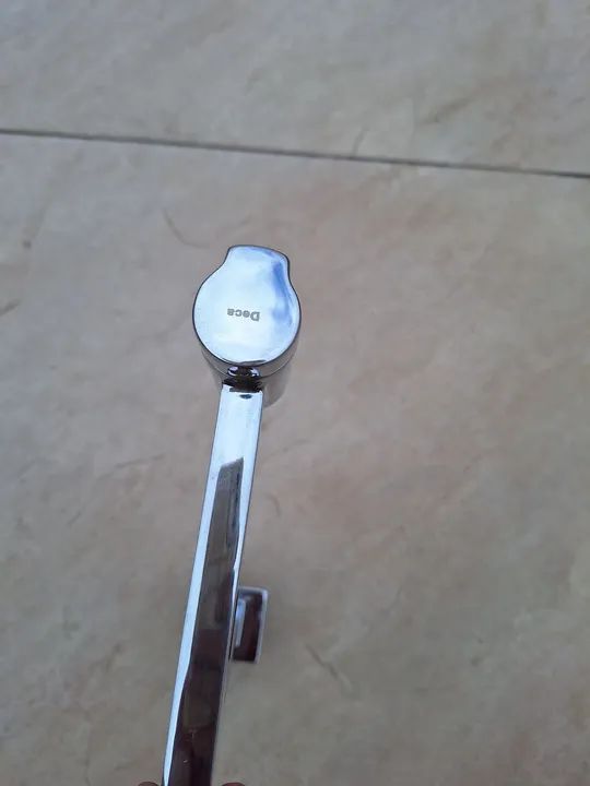 Torneira de Banheiro Cromada - Nova - Foto 2