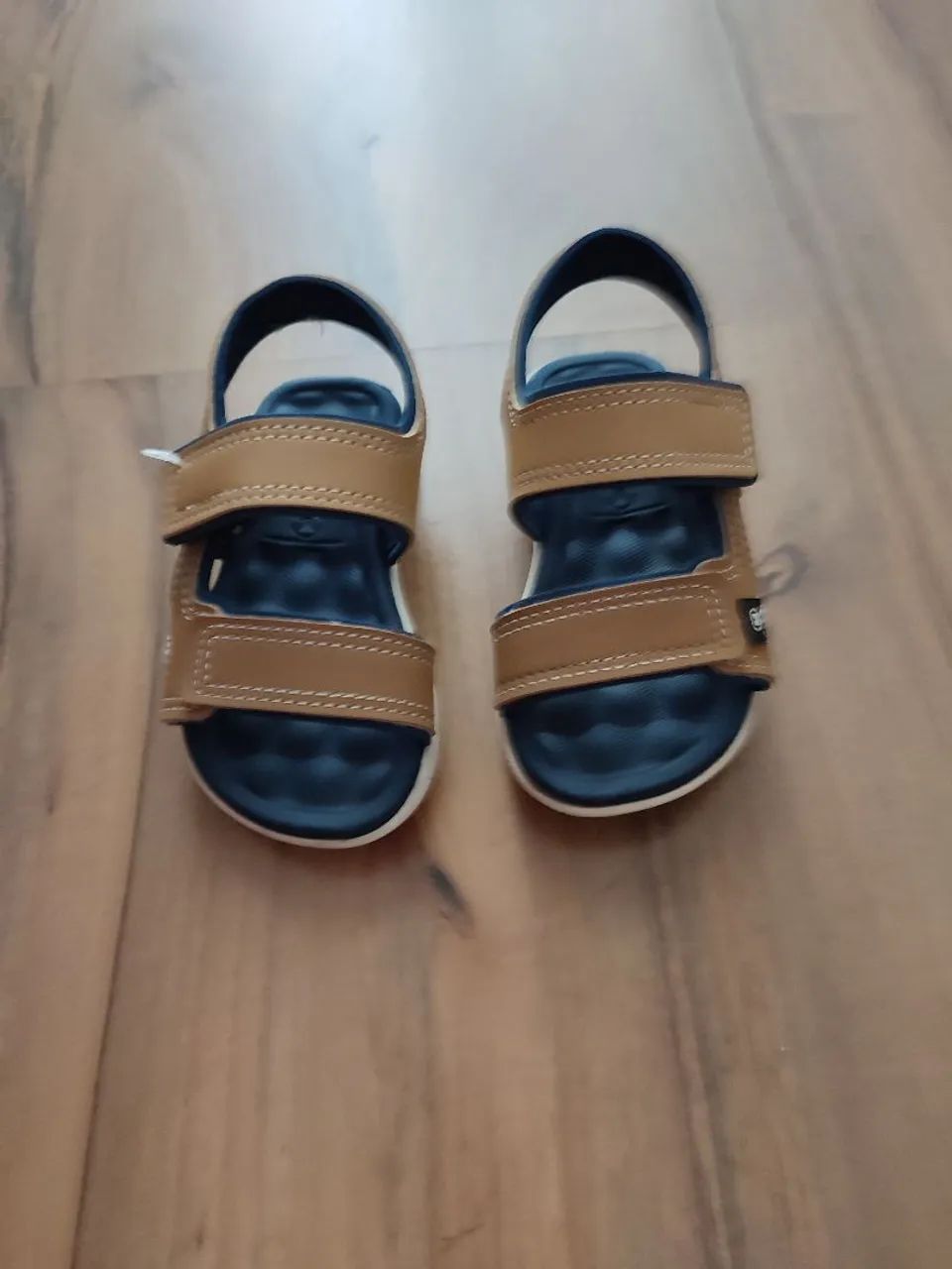 Sandália com velcro infantil menino Molequinho Tam 21  