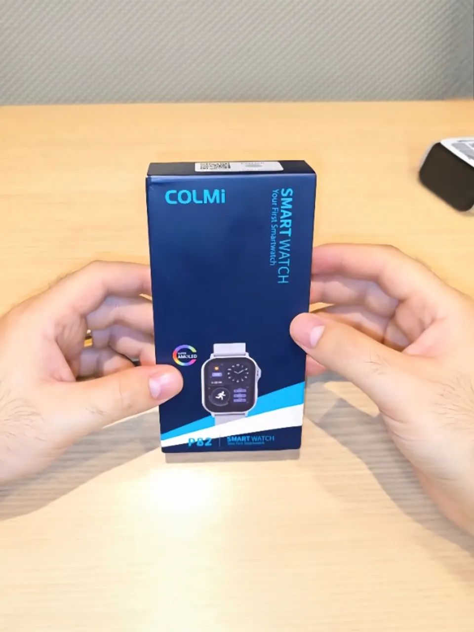 Smartwatch Colmi P82 - Tecnologia e Design Premium