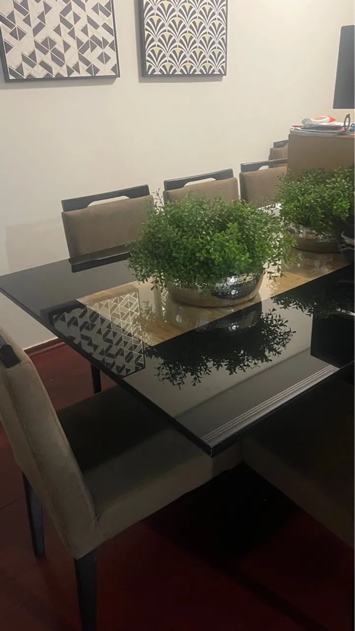 Mesa de Jantar de Vidro Preta