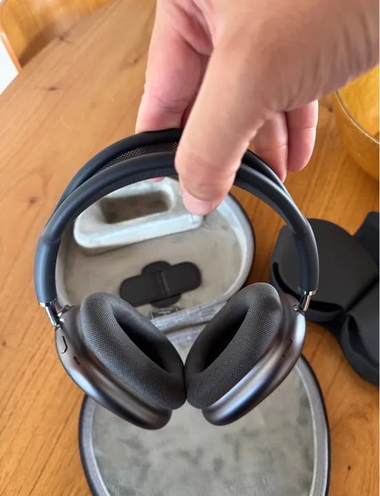 Fones de Ouvido Apple AirPods Max - Cinza Espacial - Foto 2