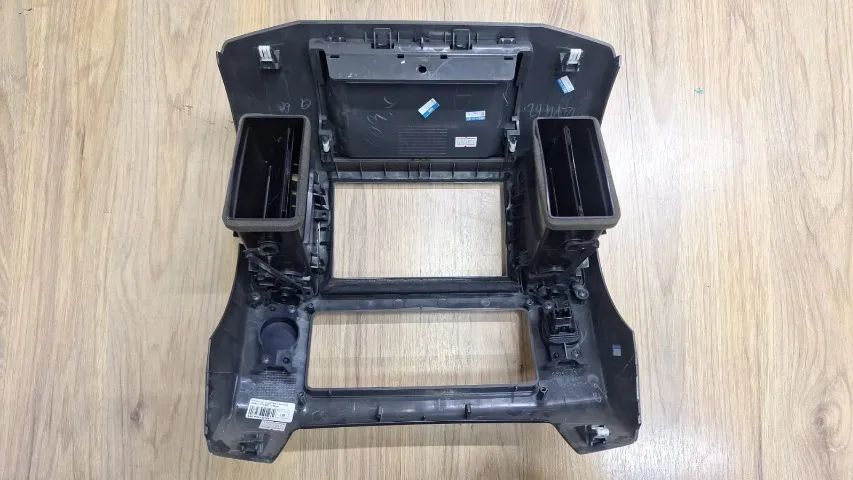 Moldura Central Difusor Ar Frontier  - Foto 3