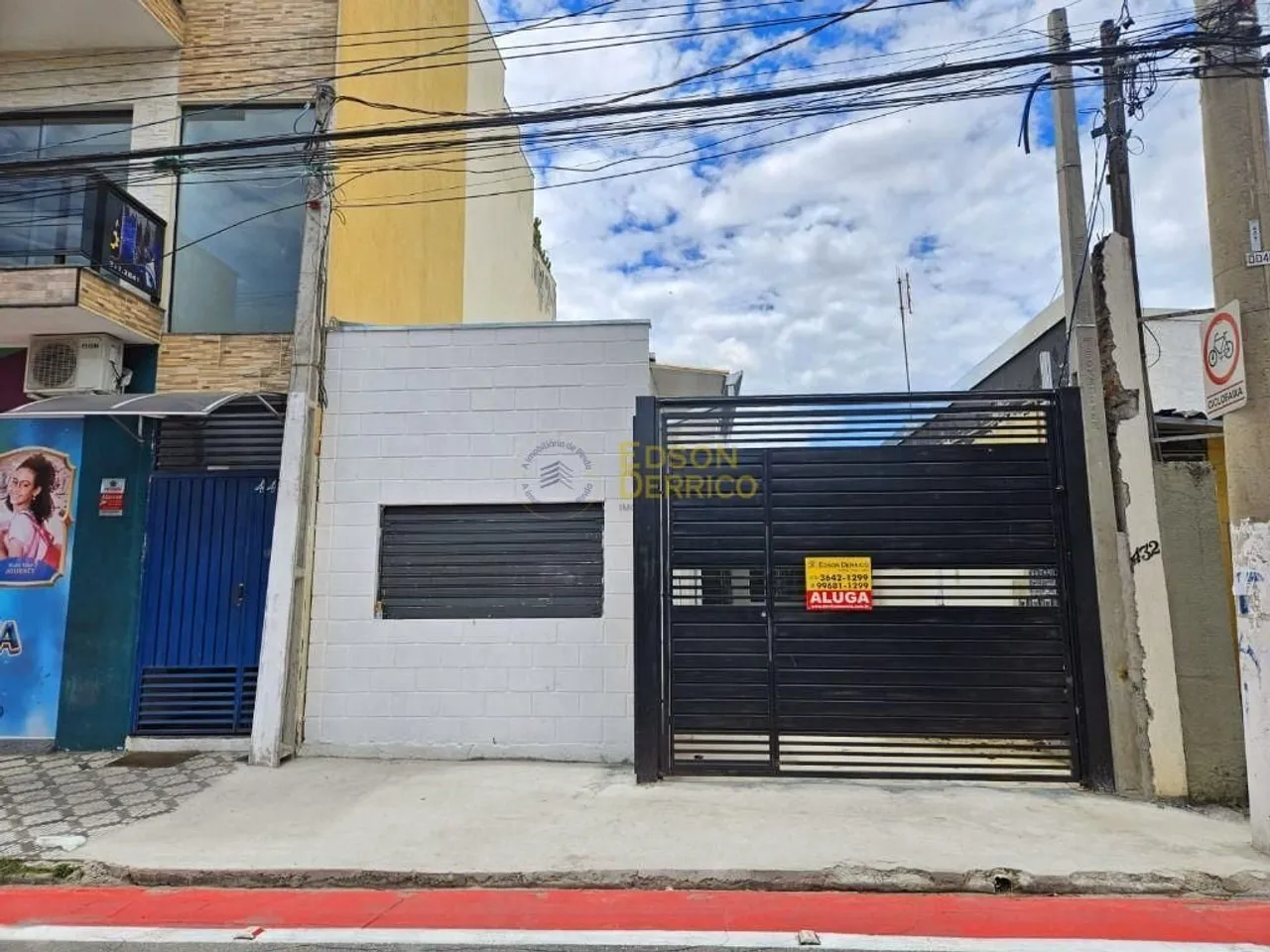 Sala para alugar, 25 m² por R$ 2.160,00/mês - Centro - Pindamonhangaba/SP