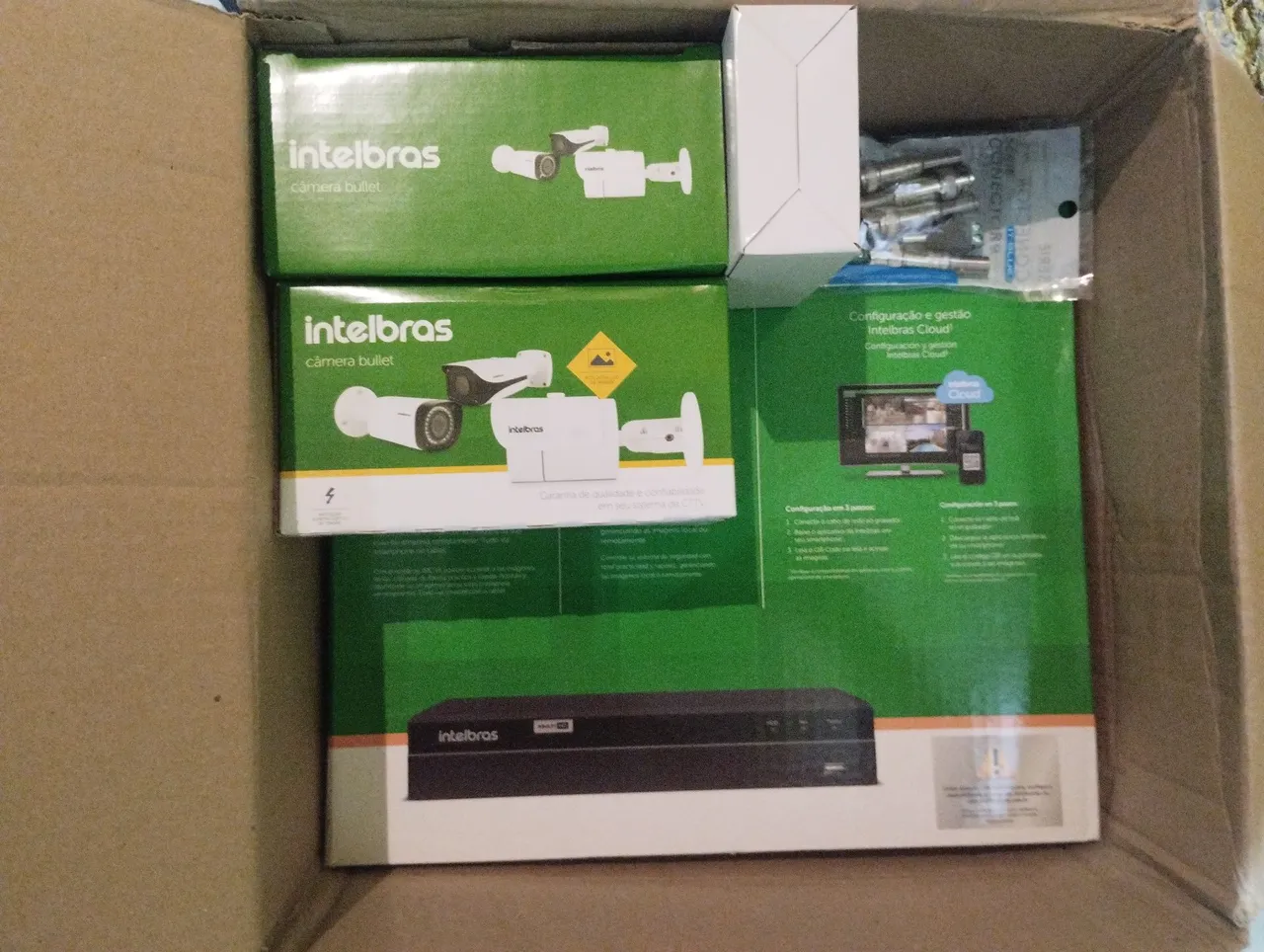 Kit Câmeras de Segurança Intelbras Bullet + DVR
