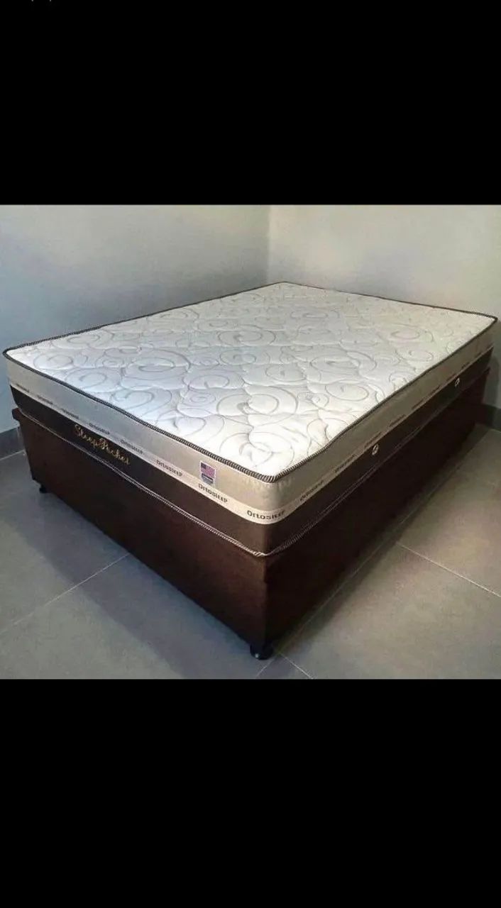 Cama box colchão e suporte 