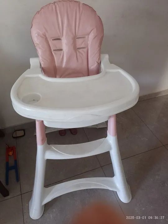 Cadeira de alimentação infantil  - Foto 4