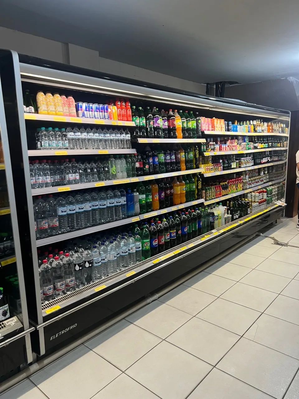 Expositor Refrigerado Vertical - Eletrofrio carnes  - Foto 3