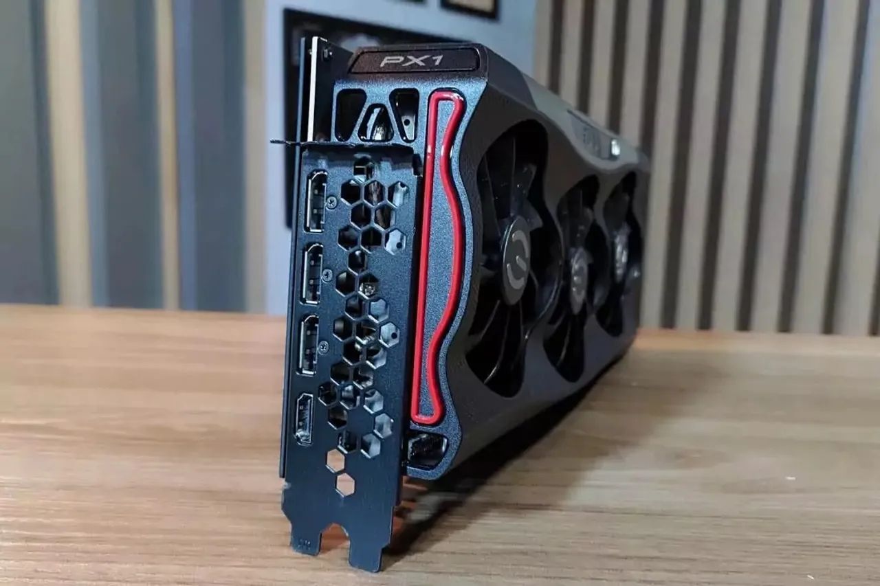 RTX 3080 FTW3 ULTRA EVGA - Foto 3