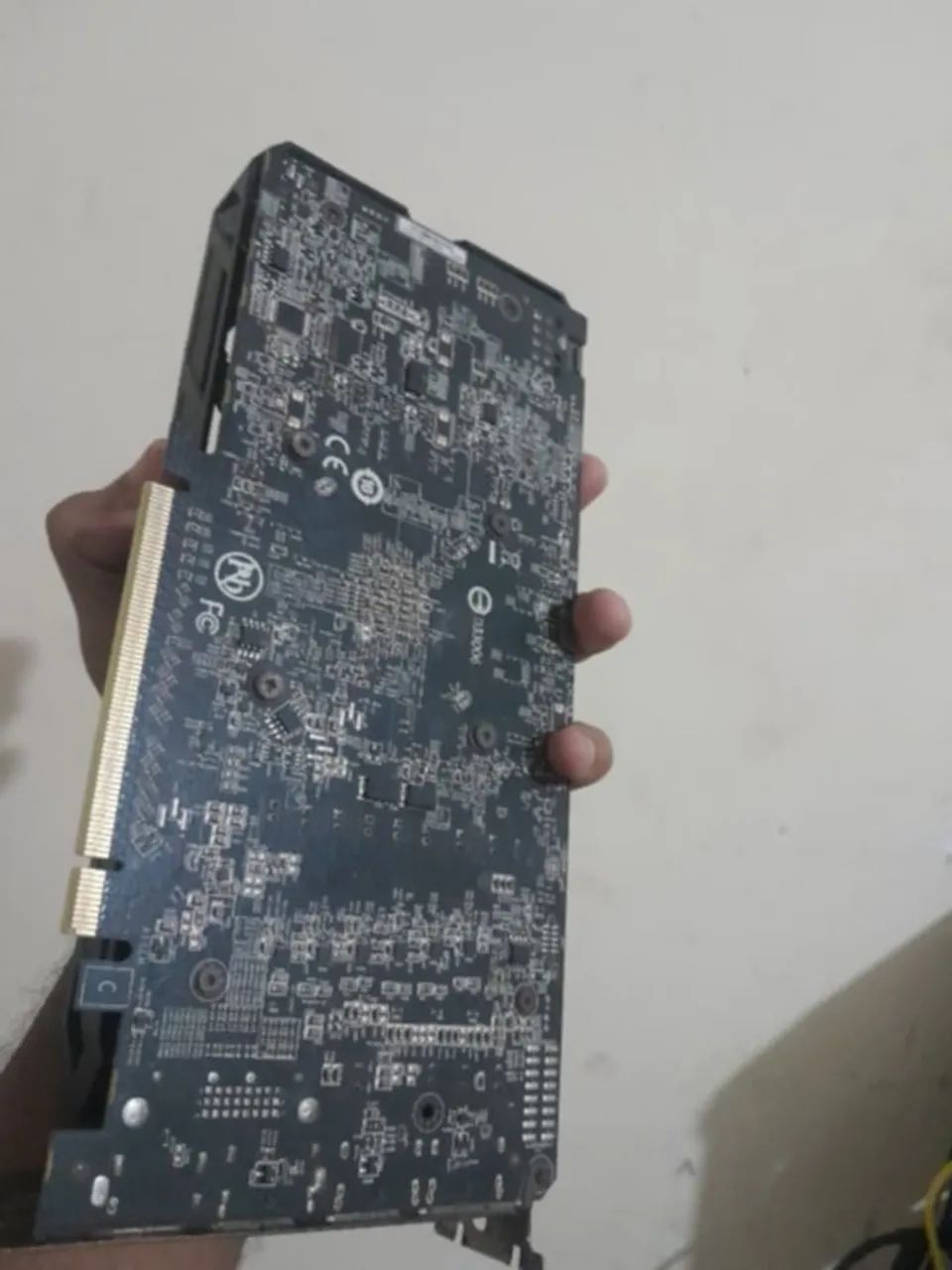 PLACA DE VIDEO RX 570 4GB GDDR5 FUNCIONANDO PERFEITAMENTE - Foto 3