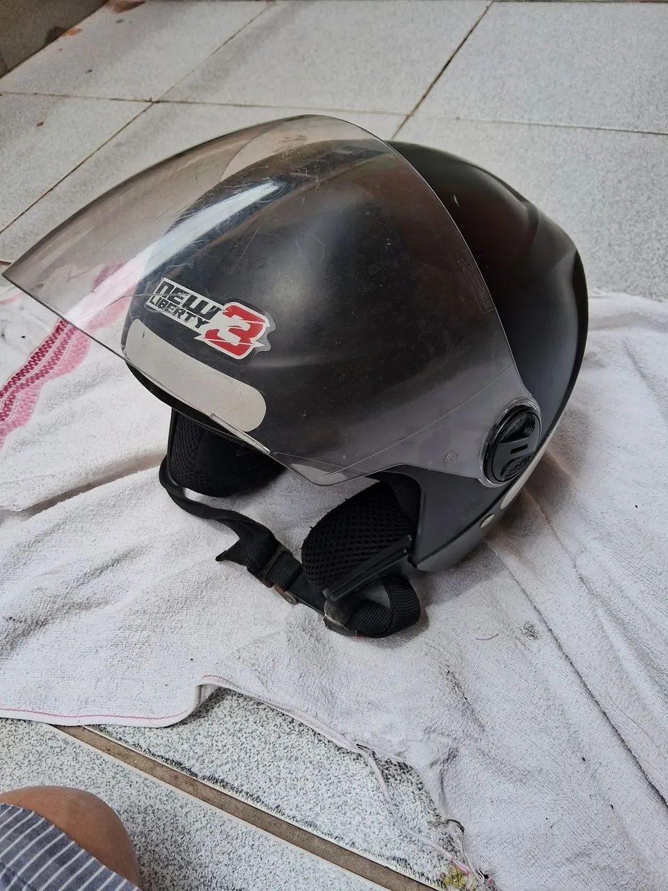 5 capacete  - Foto 2