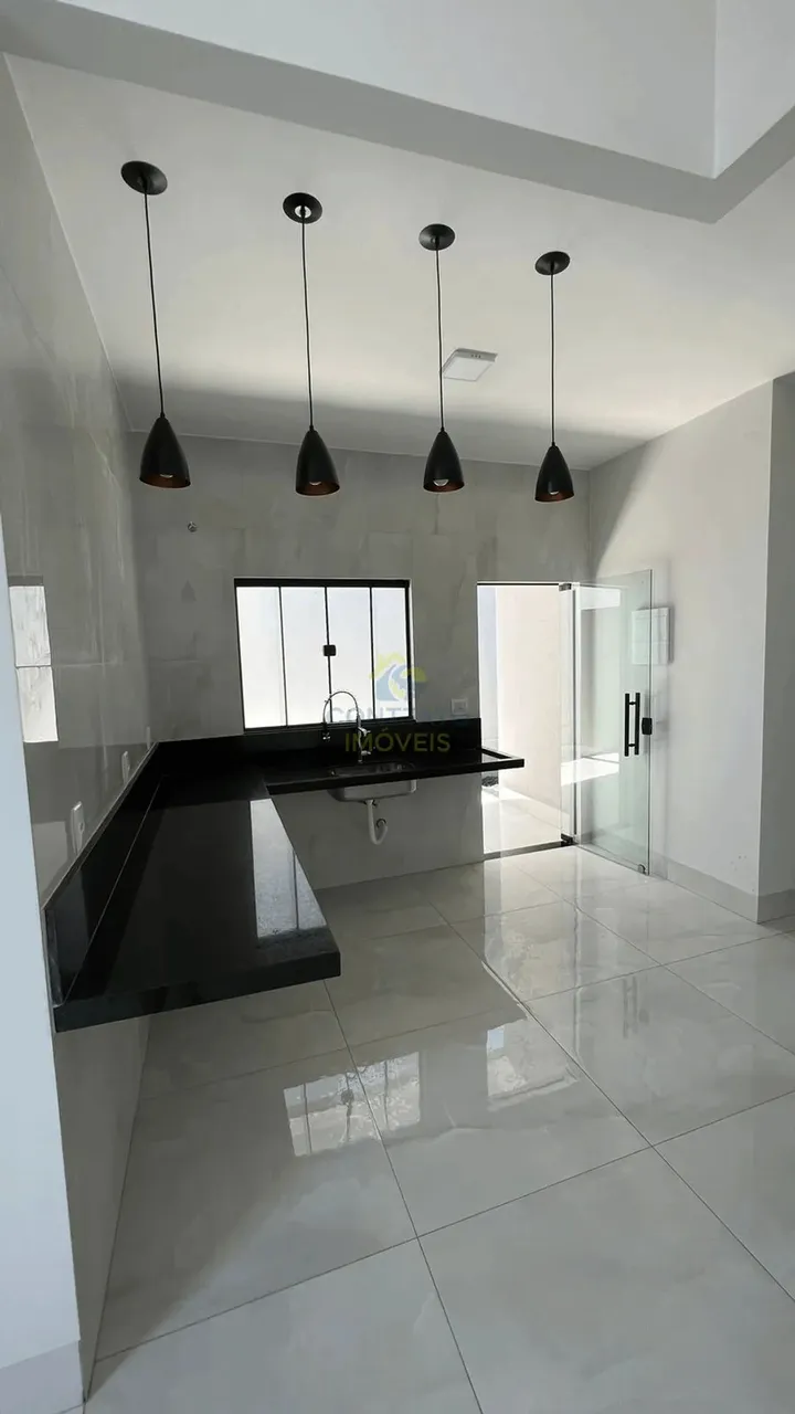 Casa Térrea alto padrão no Bairro Jardim Costa Verde em Várzea Grande 117 m² 01 suíte codi