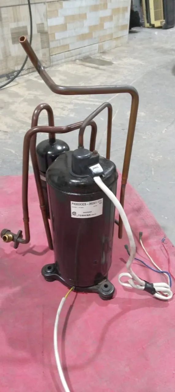 Compressor R-22 Toshiba - 24.000 btus - Foto 2