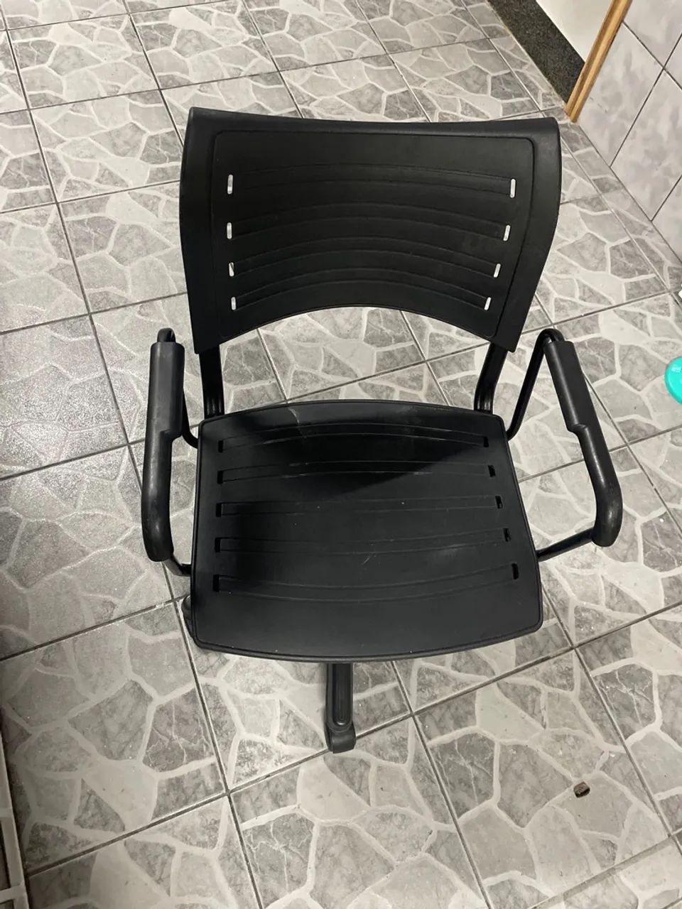 Cadeira de Escritório Giratória Preta - Foto 4