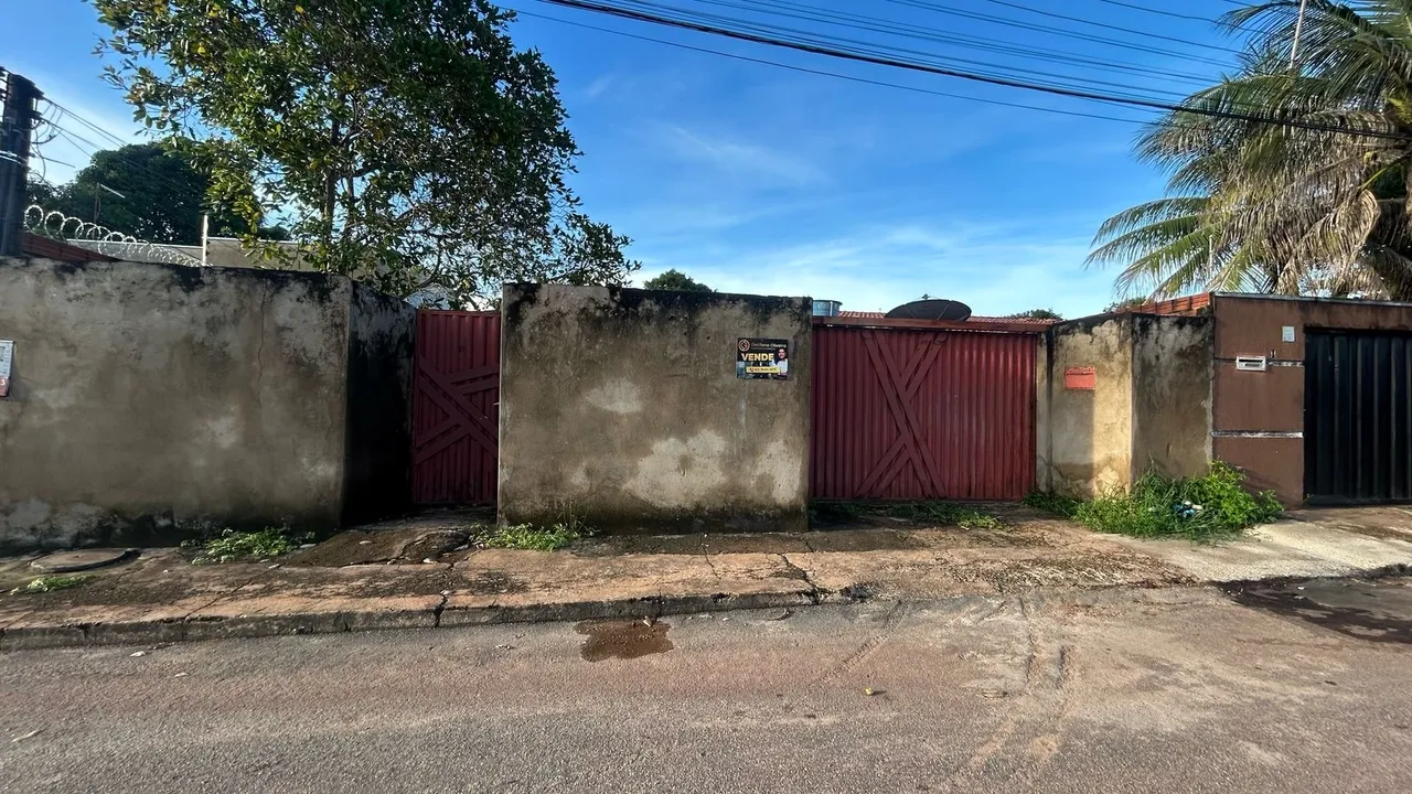 Aluga-se kitnet na 1206 sul