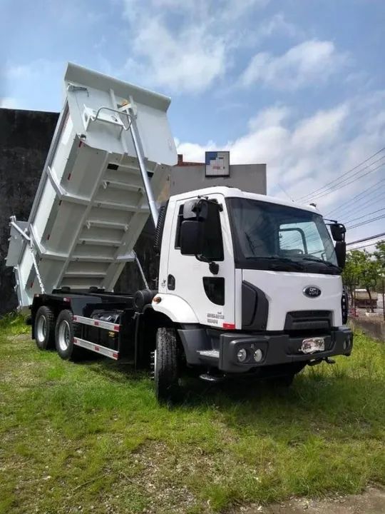 Ford Cargo 2629 Caçamba 2015 - Foto 2