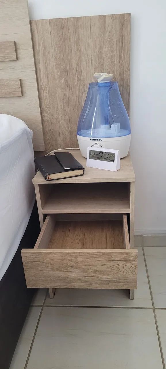 Cabeceira Cama de casal queen em madeira com 2 criados  - Foto 2