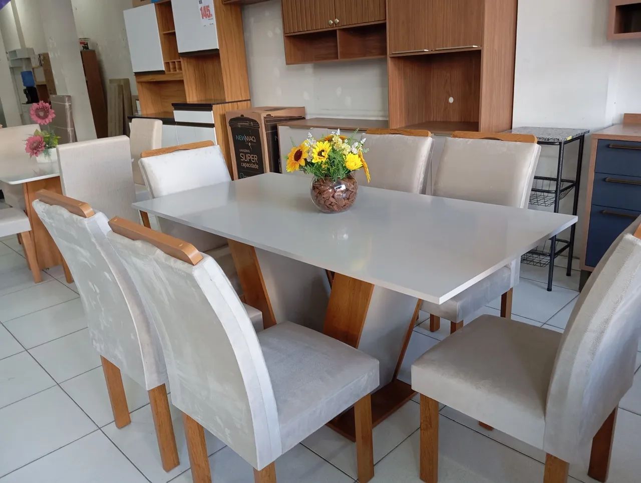 Mesa de Jantar Moderna com 6 Cadeiras - Foto 3
