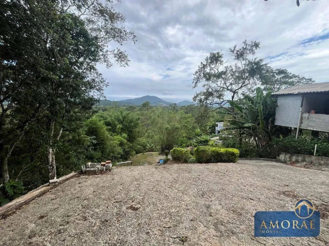 Terreno de 1.811m² no Canto do Lamim  Oportunidade para Investimento - Foto 2