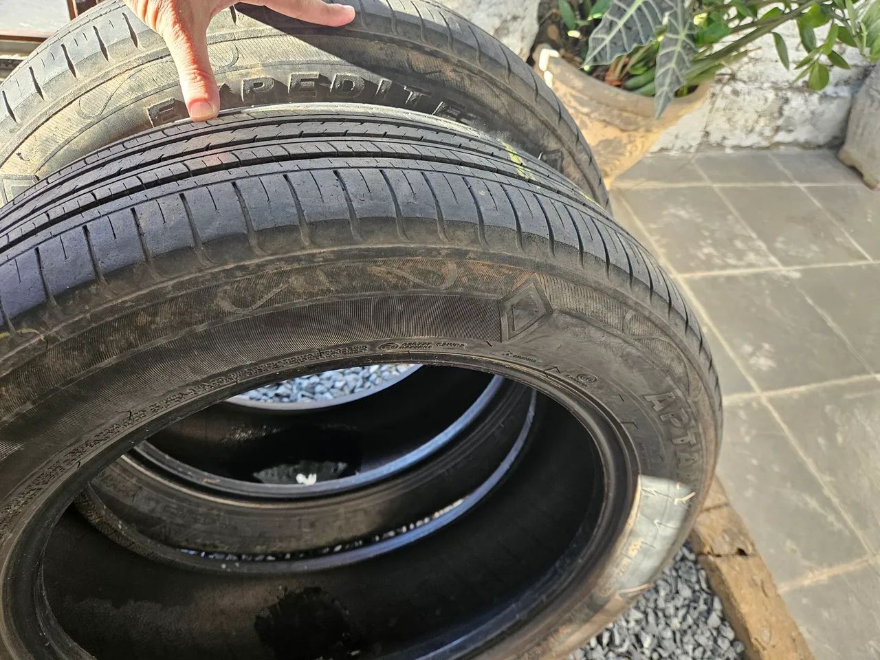 Pneu para carro Aro 18 - Foto 3