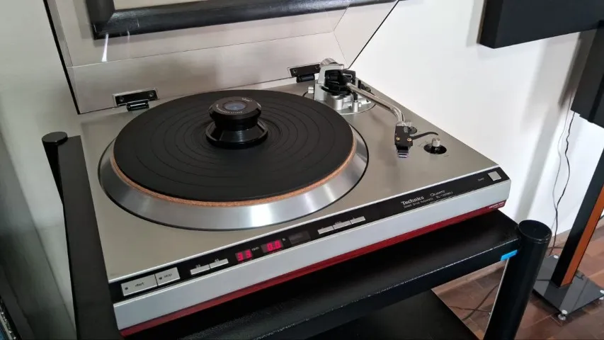 Toca discos Technics SL1300 MK2