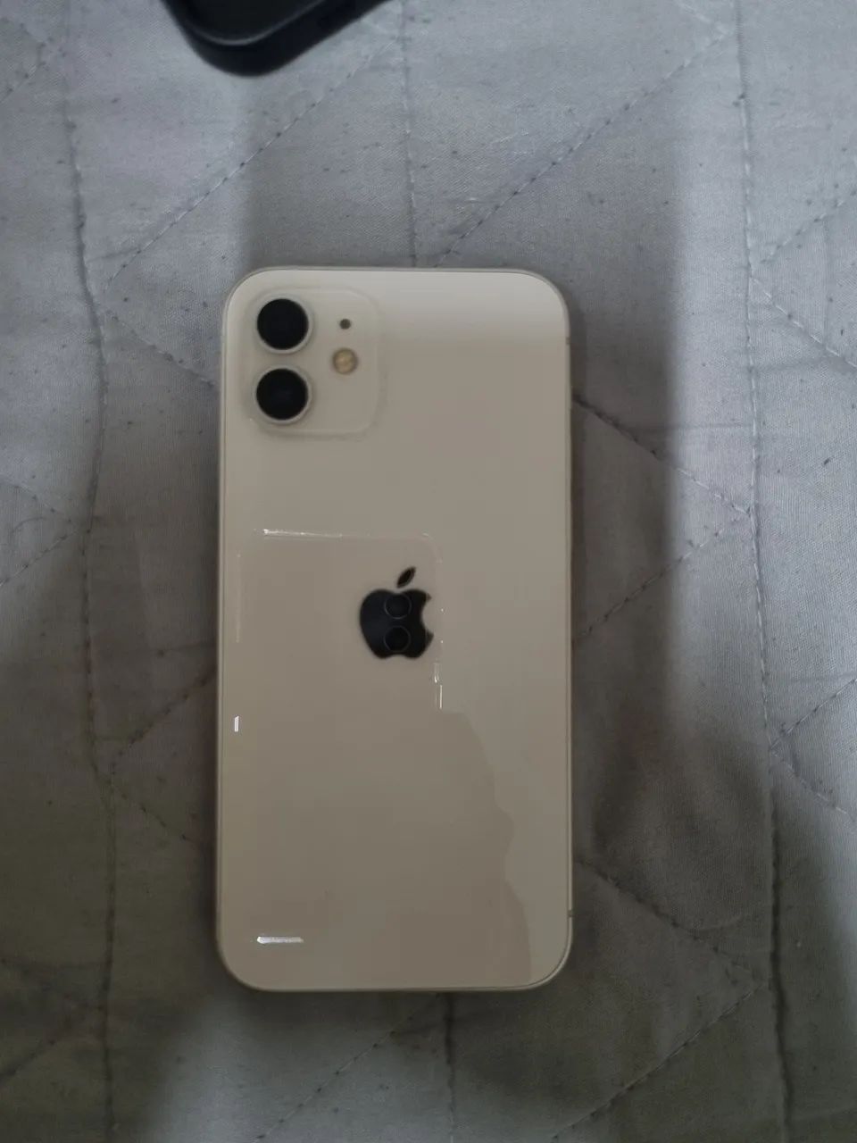 iPhone 12 128GB Branco - Foto 2