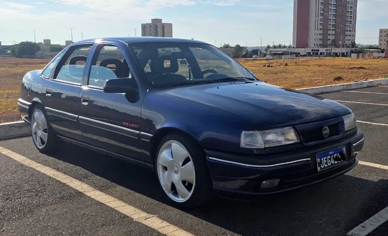 Chevrolet Vectra CD 2.0 (modelo Antigo) 1996