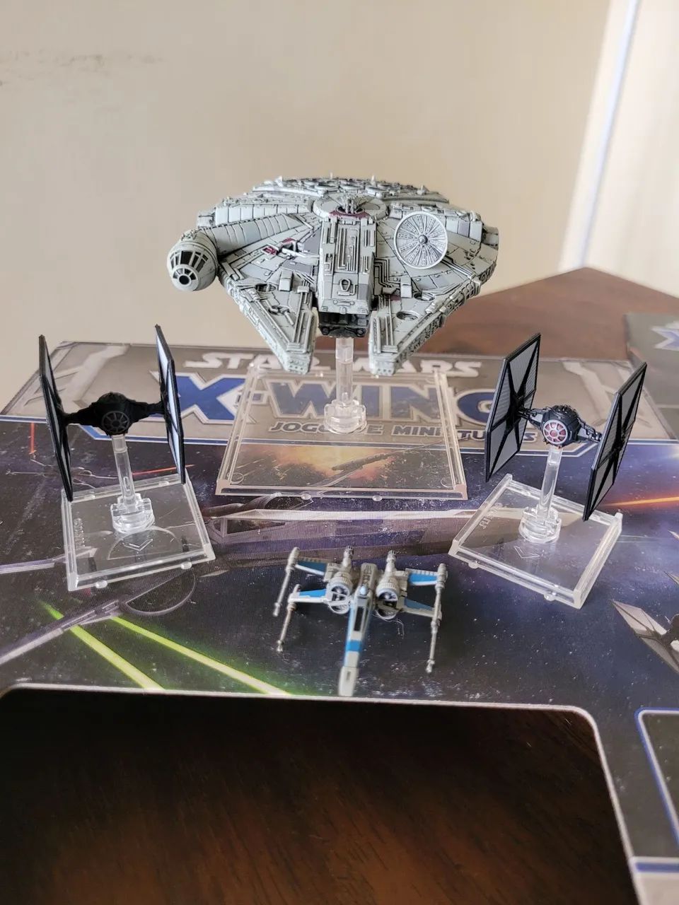 Jodo de miniaturas X-Wing + Millenium Falcon - Foto 2