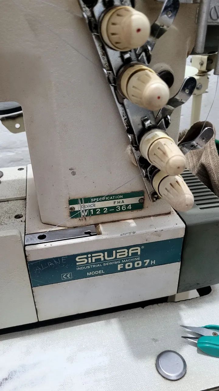 Máquina de  costura Galoneira (Goleira)65614996661506123