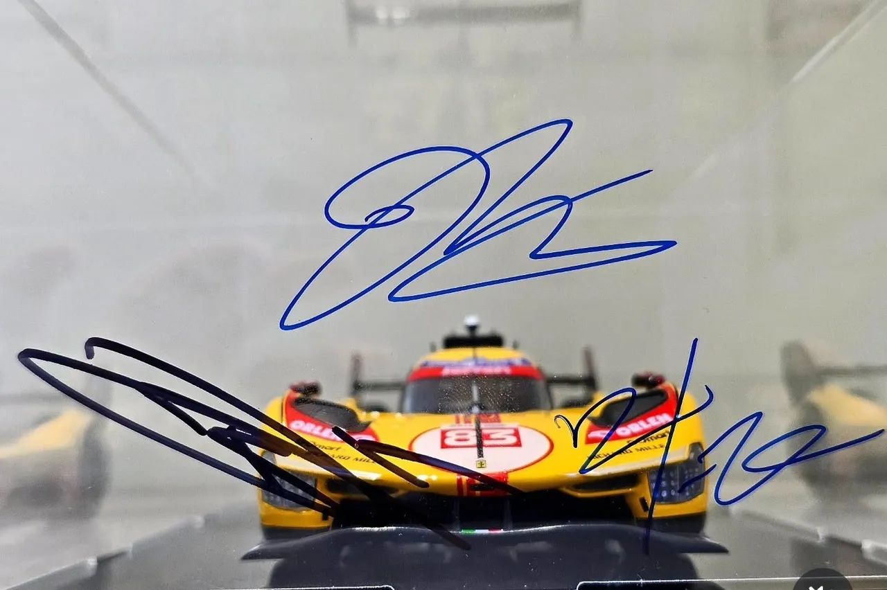 Ferrari 499p - 2024, 1:24 - Autografada (Kubica, Shwartzman e Y.Ye - Foto 3