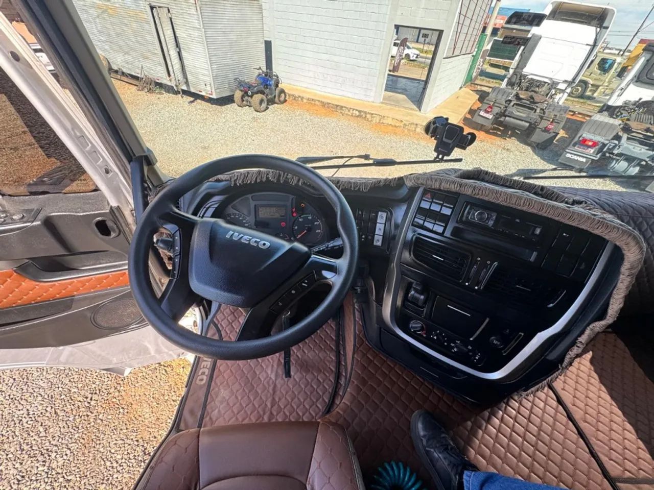 Iveco Stralis 2023 - Foto 3