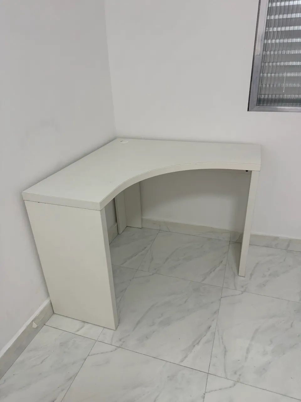 Escrivaninha de canto tokstok  - Foto 3
