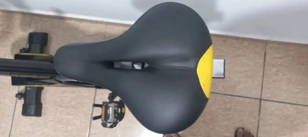 Bicicleta ergométrica Elegrin PEL-2309 para exercícios em casa. - Foto 3